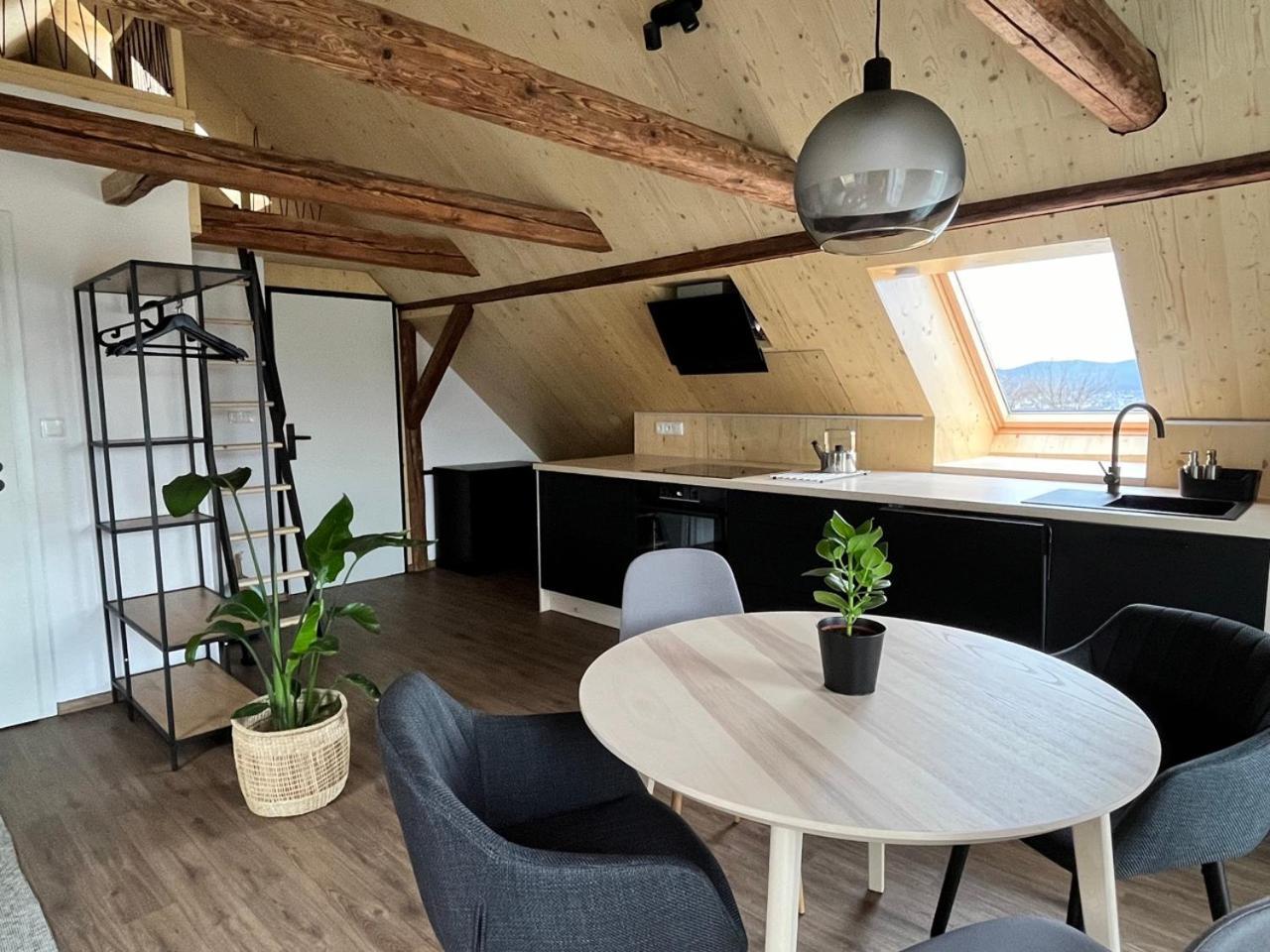 Sanky Apartmany Reichenberg Exterior foto