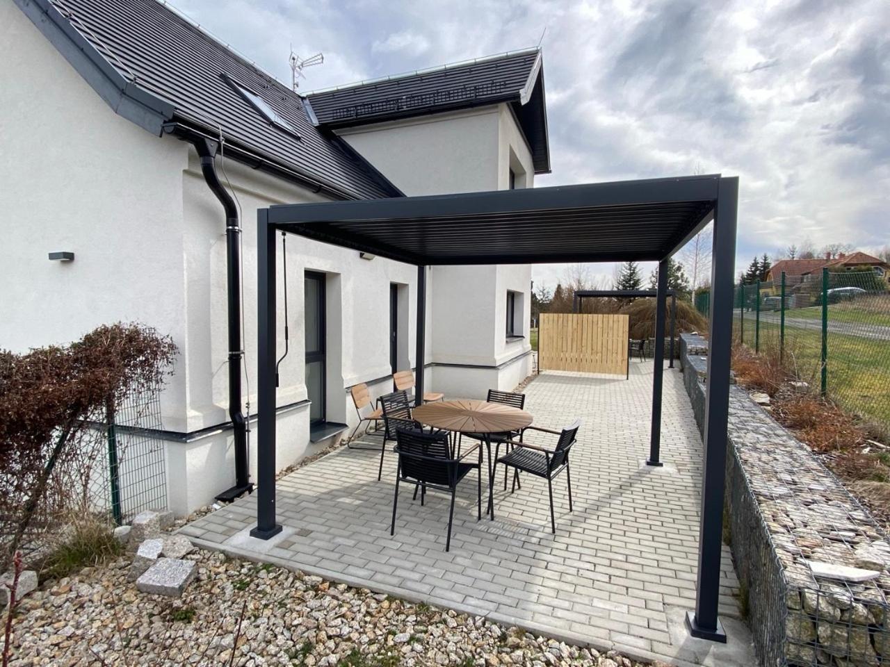 Sanky Apartmany Reichenberg Exterior foto